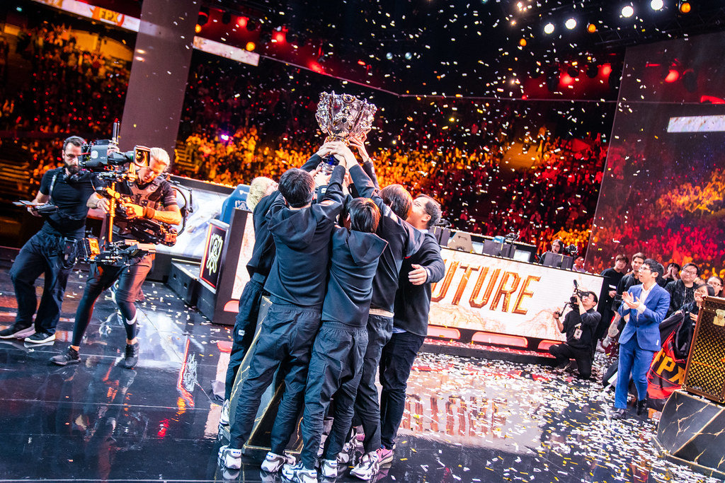 入围赛爆出最大冷门！日本LJL赛区DFM力克LEC三号种子-电竞网